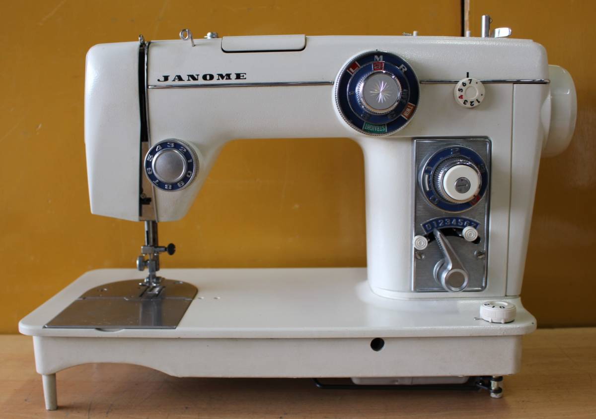 レトロミシン ジャノメ JANOME ジャノメ ミシン MODEL 801 手工芸 昭和レトロ レトロ ジャンク