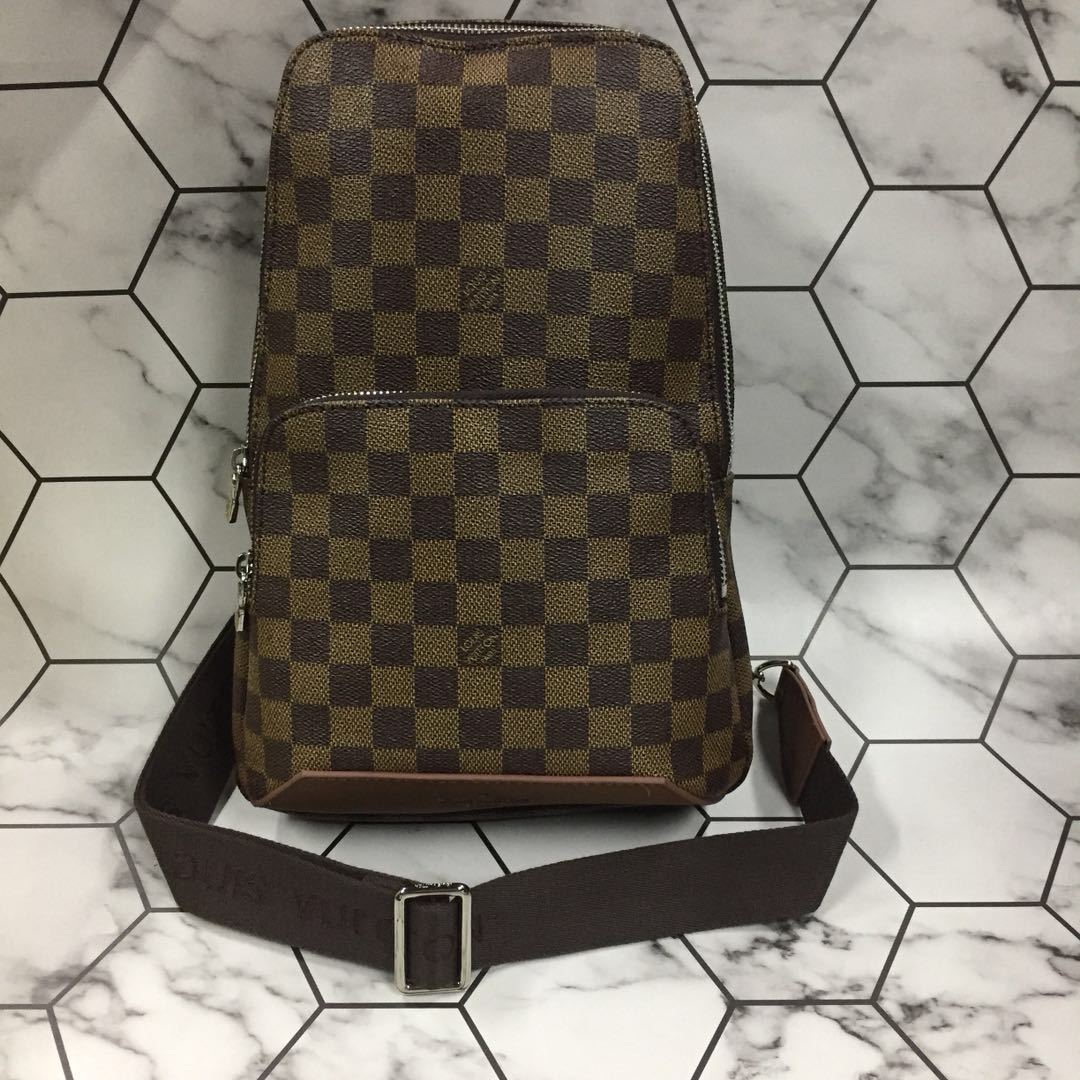 ルイ・ヴィトン LOUIS VUITTON ショルダーバッグ ボディバッグ ダミエ