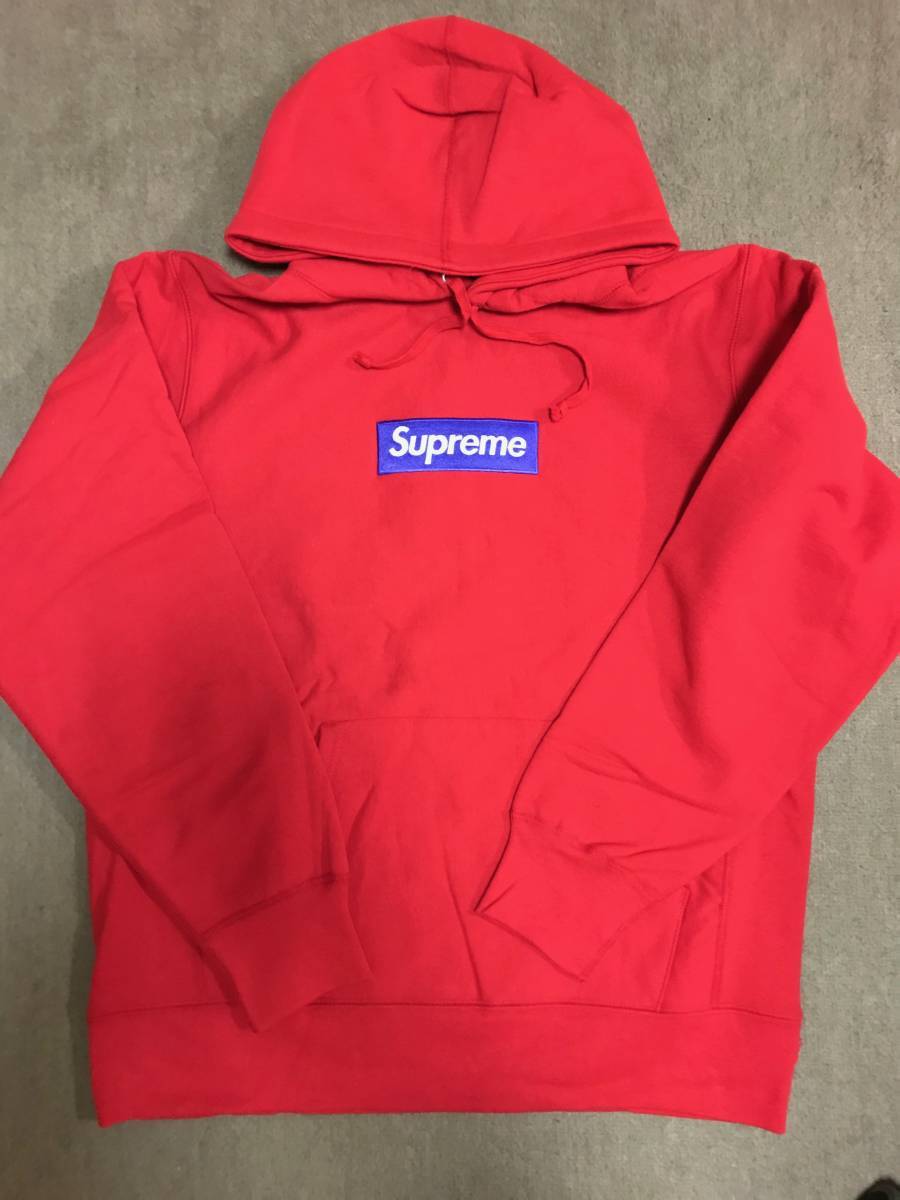 新品未使用 17AW Supreme Box Logo Hooded Sweatshirt Red 新品未使用 17AW Supreme Box Logo Hooded Sweatshirt Red