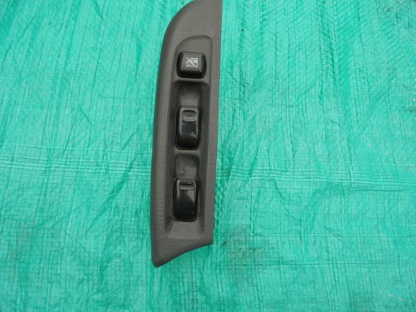 サンバー　TW1　TW2　パワーウインドスイッチ　P/W　TV1　TV2　　パワーウインドウ　右　動作確認済み　032 サンバー TW1 TW2 PWスイッチ 純正 Yahoo