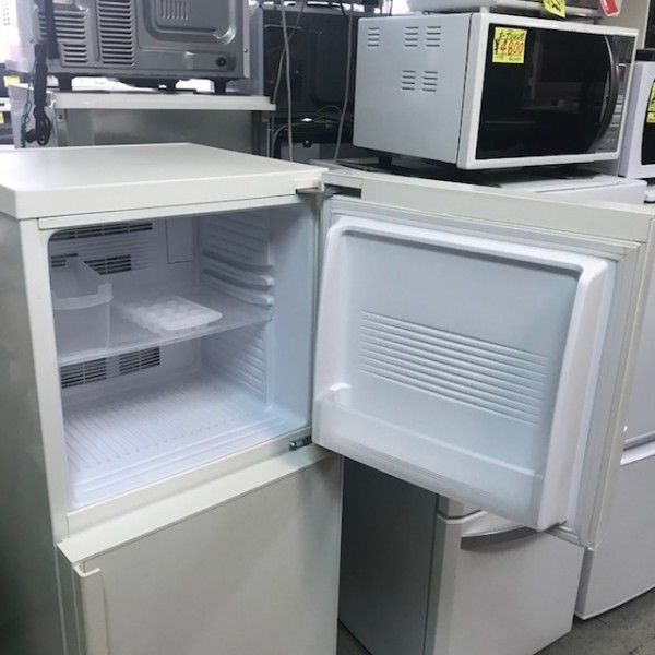美品 無印良品 137L 2ドア冷凍冷蔵庫 SMJ-14B(100リットル～)｜売買 