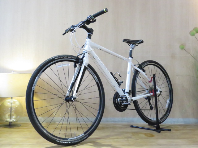 TREK 7.4FX SEVEN FOUR トレック 27速 17.5サイズ ホワイト TREK 7.4FX SEVEN FOUR トレック 27速 17.5サイズ ホワイト