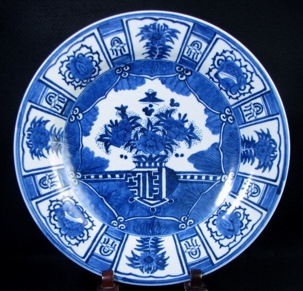 工芸品 染付 花唐草文 芙蓉手 八角 大火鉢 高約25cm/ 中国