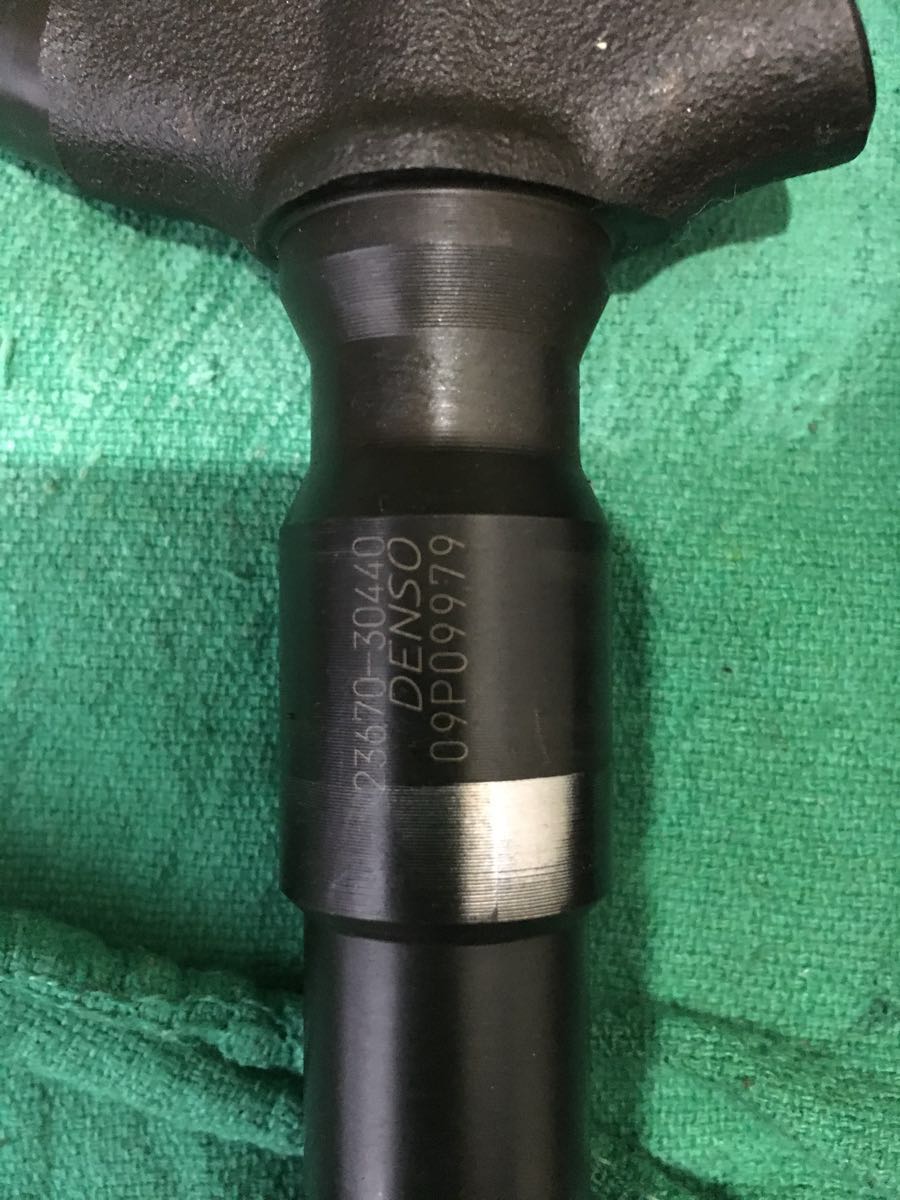 KDH206 201 200系 ハイエース レジアスエース 1KD インジェクター 4本