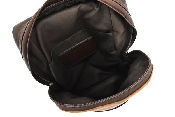 定価56,160円 コーチ【COACH】牛革 ブリーカーレザー カラーブロック