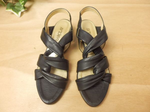 19d06◆バークレー◆小さめさんの夏に☆柔らか素材の編み編みサンダル◎黒22.5