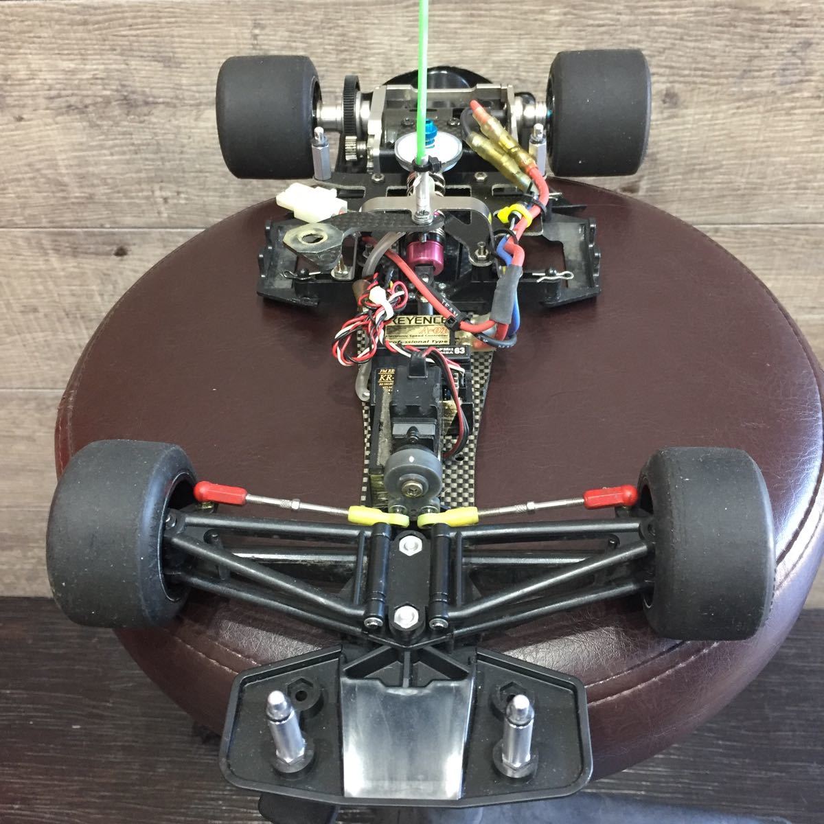 タミヤ　F103 アルミシャーシ　メカ無し　中古　ヴィンテージ タミヤ/ラジコンシャーシ/中古品/F103 タミヤ/ラジコンシャーシ/中古