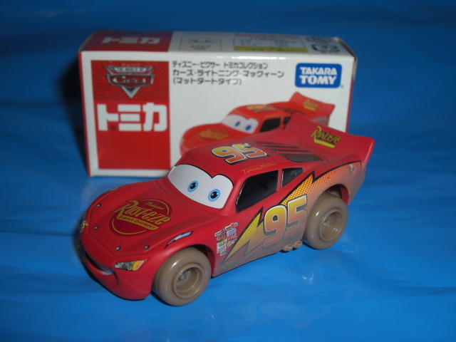 お得，100%新品 ディズニー ピクサー トミカコレクション トイザらス限定 カーズ ライトニング マックイーン マットダードタイプ(キャラクタートミカ)｜売買されたオークション情報、yahooの商品情報をア キャラクタートミカ