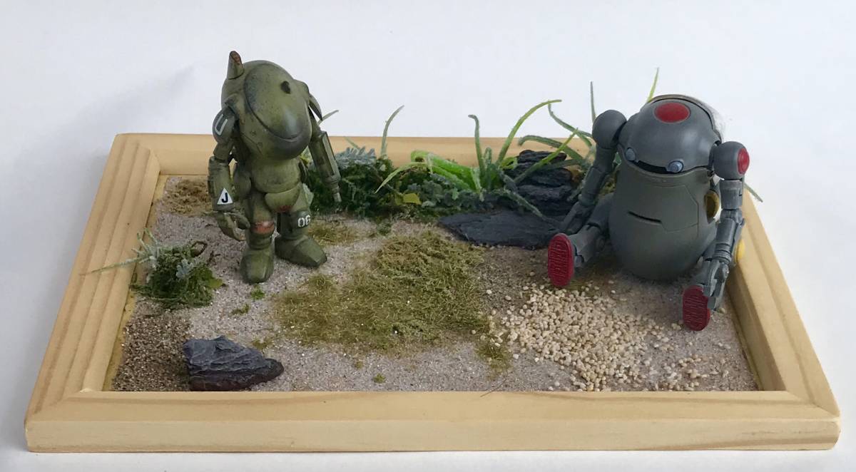 ラスト出品　ジオラマベース 小さなお庭 ミニフィギュア・シルバニアファミリー等に C_5