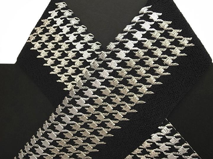 ロマン着物 洗える半衿 粋と粋 千鳥 縮緬刺繍 新品 b862
