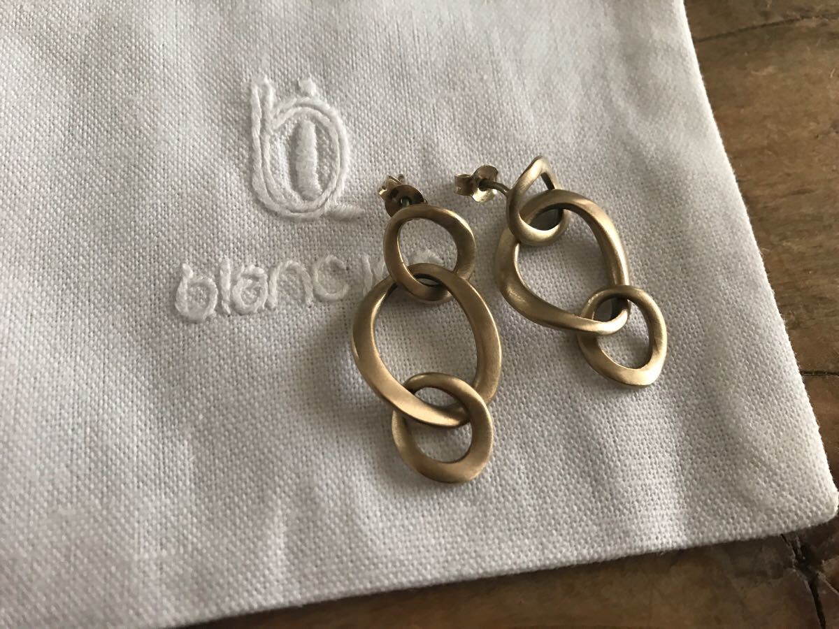 blanc iris 揺れる ピアス ブランイリス エストネーション取扱い 定価