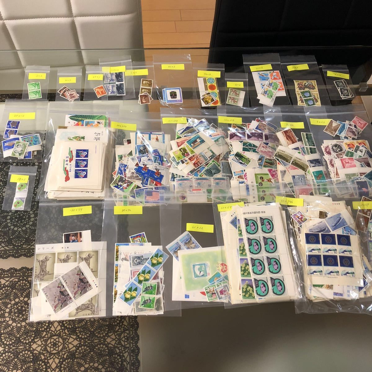 本物保証，新作登場 日本 切手 バラ切手 ミニシート 総額面 148 991円分(特殊切手、記念切手)｜売買されたオークション情報、yahooの商品情報をアーカイブ公開 - オークファン その他