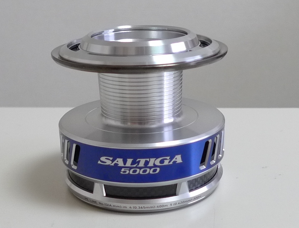DAIWA 10ソルティガ5000 4500スプール・ケース付 SALTIGA ダイワ 10