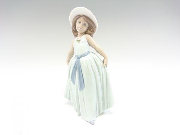 リヤドロ 人形 可愛いロシータ Amazon.co.jp: LLADORO リヤドロ 可愛い