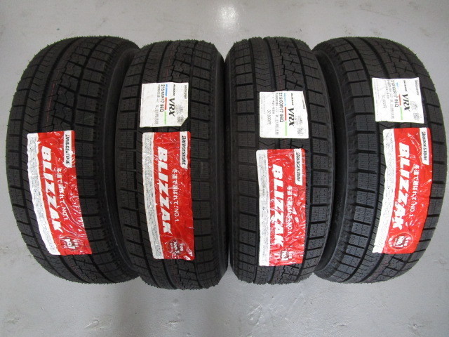 【BRIDESTONE BLIZZAK VRX】 215/60R17 96Q 215/60R17 2017年製造 ブリヂストン ブリザック 4本セット スタッドレス ヴェルファイア