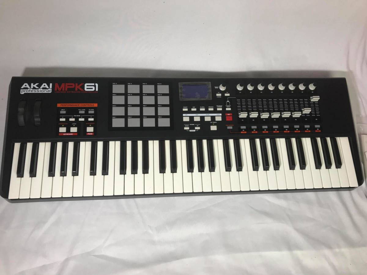 AKAI MPK 61(MIDIキーボードコントローラー)/MPK61 USB/MIDI KEYBOARD