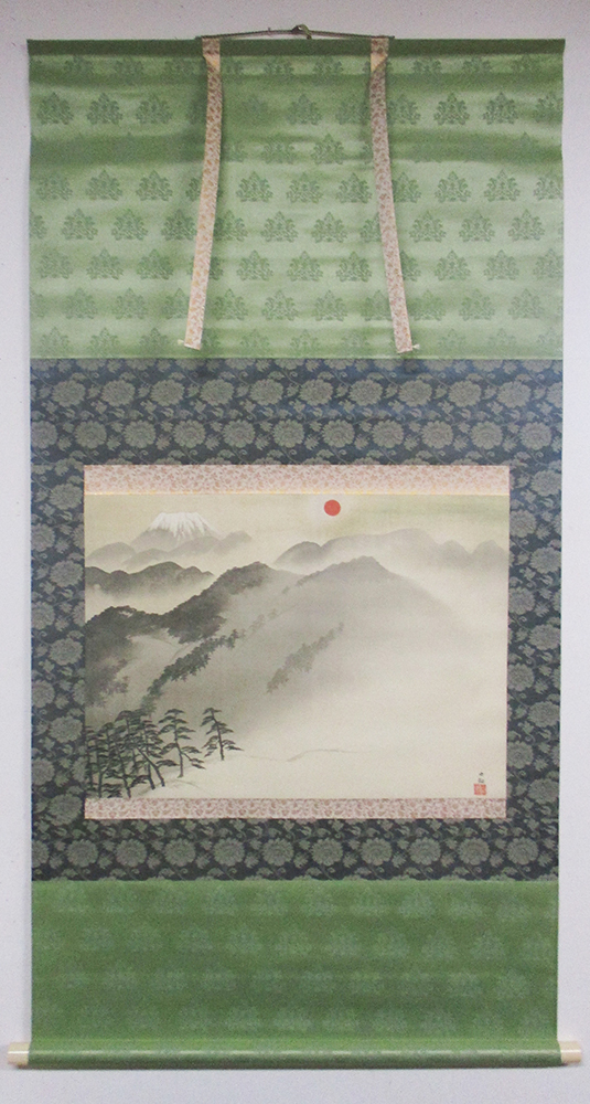横山大観 『富士霊峰』 掛け軸 工芸複製画 絹本 横山大観 複製 掛軸 95
