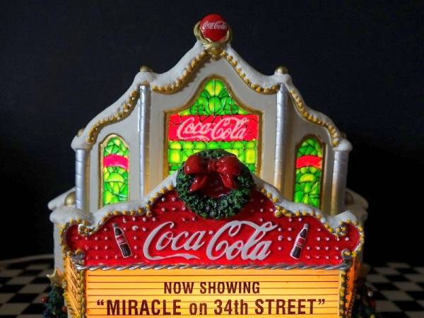コカコーラ クリスマス オールド映画館 ジオラマライト 古き良きアメリカの街角 コカコーラ クリスマス オールド映画館 ジオラマライト 古き良き