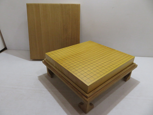 Y2912】 囲碁道具 碁盤 19路盤 板厚6.2cm 4本足台付/45.7×42.5cm 木製