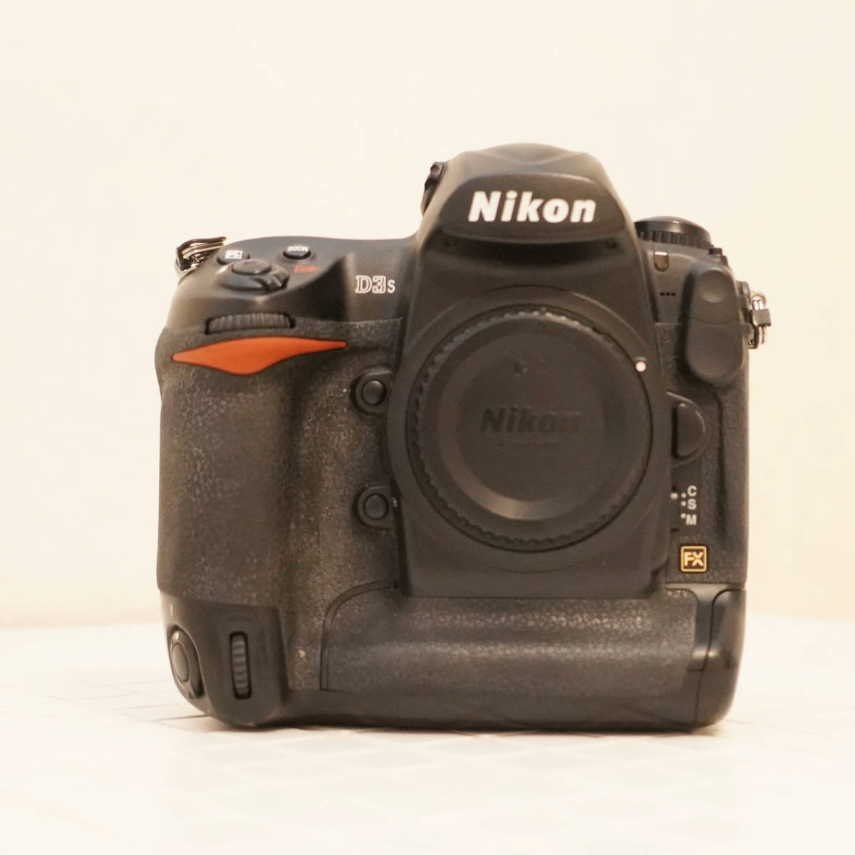 ◇良品◇Nikon ニコン D100 ボディ 多少べたつき おまけ多数/275254