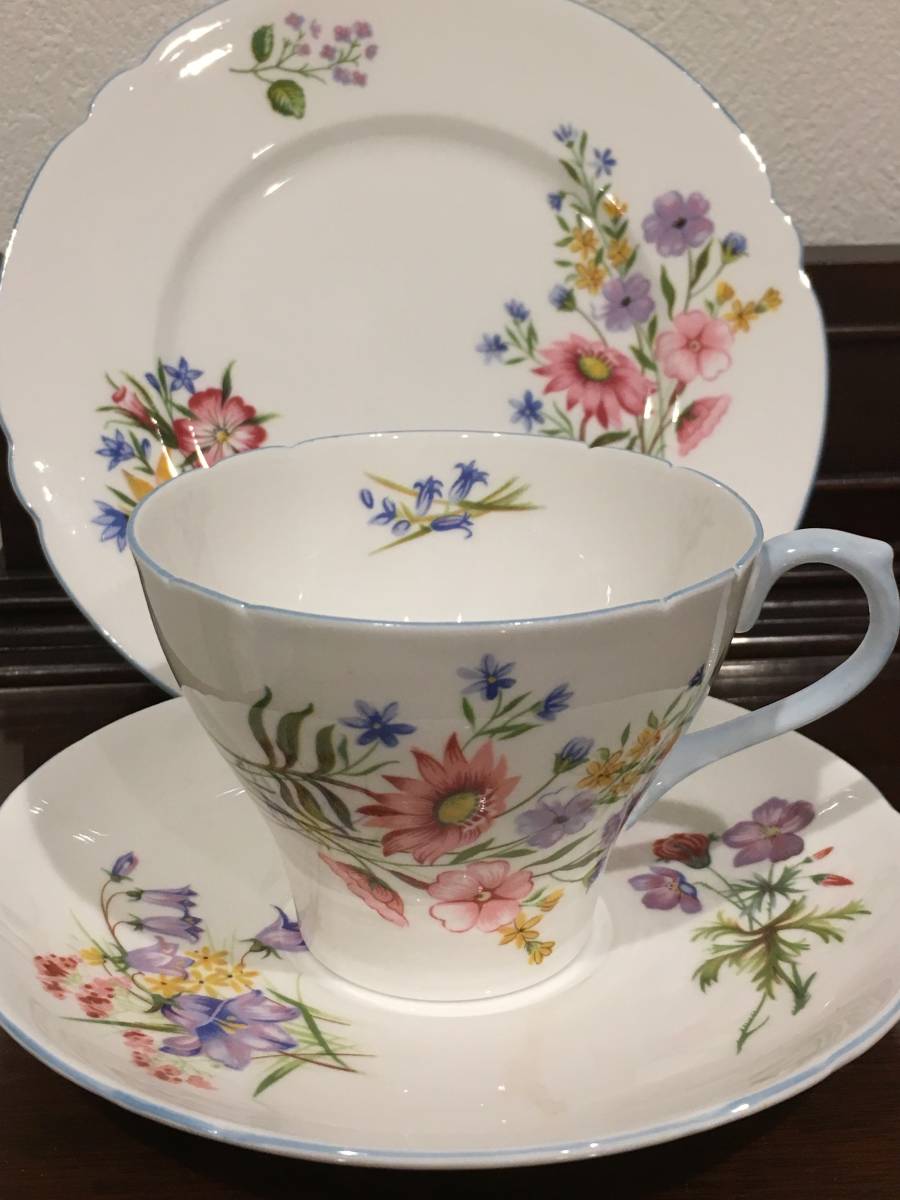 シェリー Shelley トリオ カップ - Doulton UKストアルーム ブルー