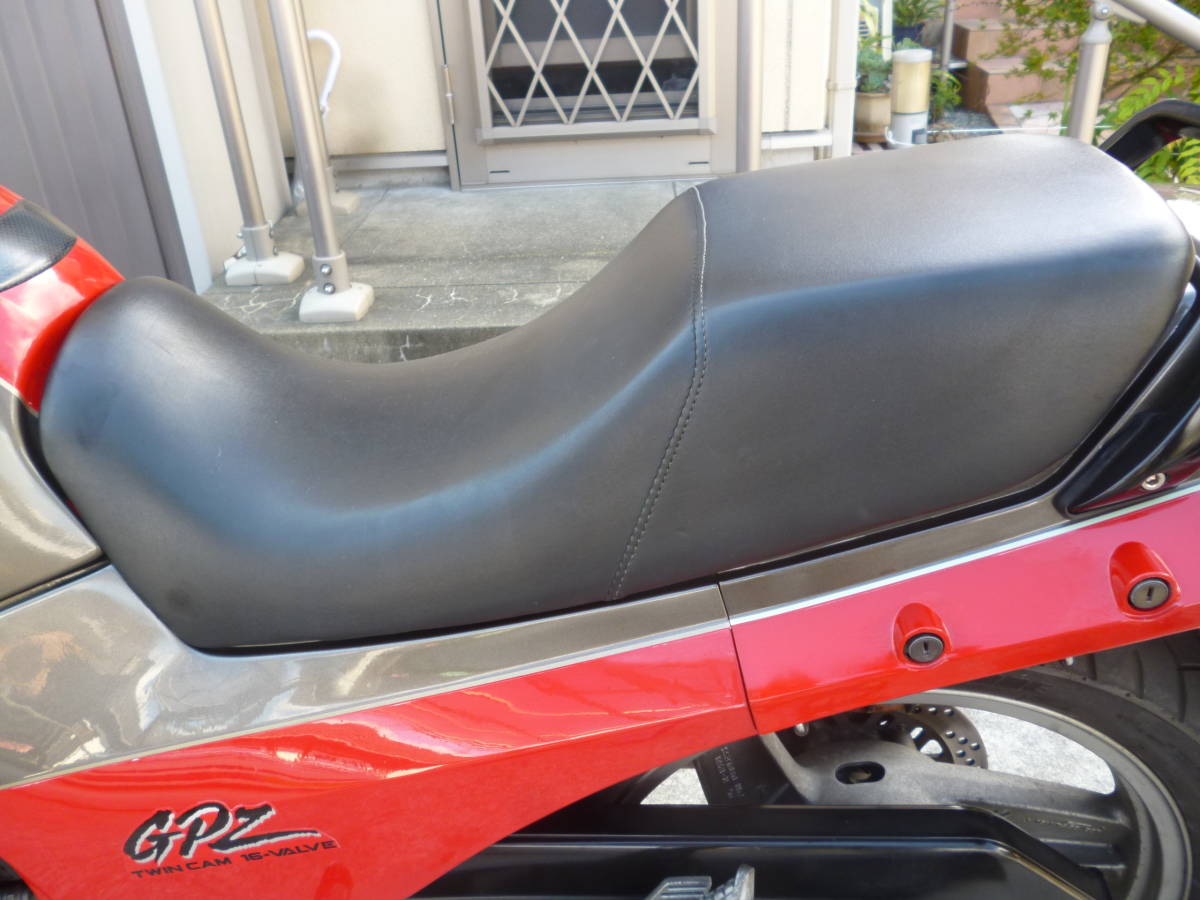 カワサキ GPZ900R NINJA ニンジャ スタイリッシュシート カワサキ GPZ900R NINJA ニンジャ スタイリッシュシート