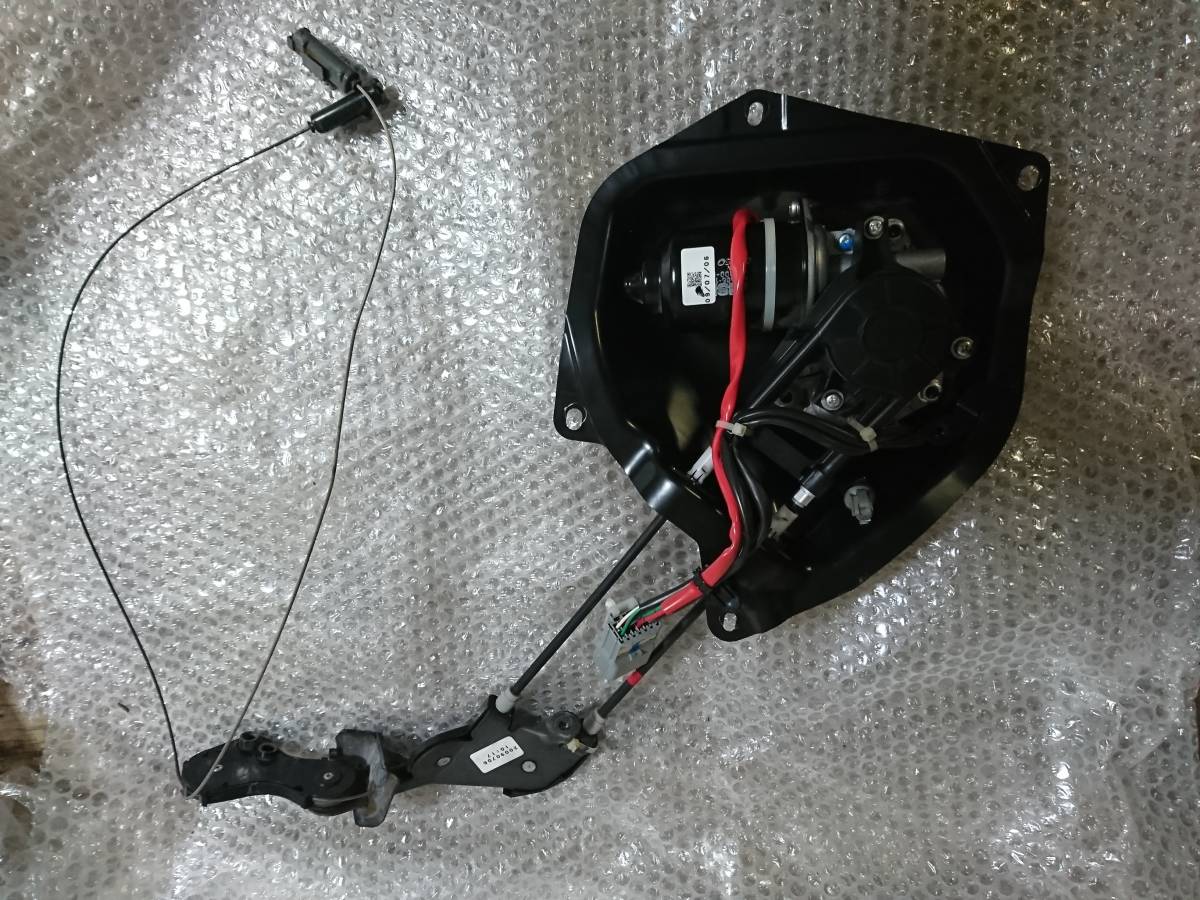 セレナ　　CC25 スライドドアモーター　運転席側　右側　RH　　　ハイウエイスター　　パワースライドドアモーター　 　SH1　