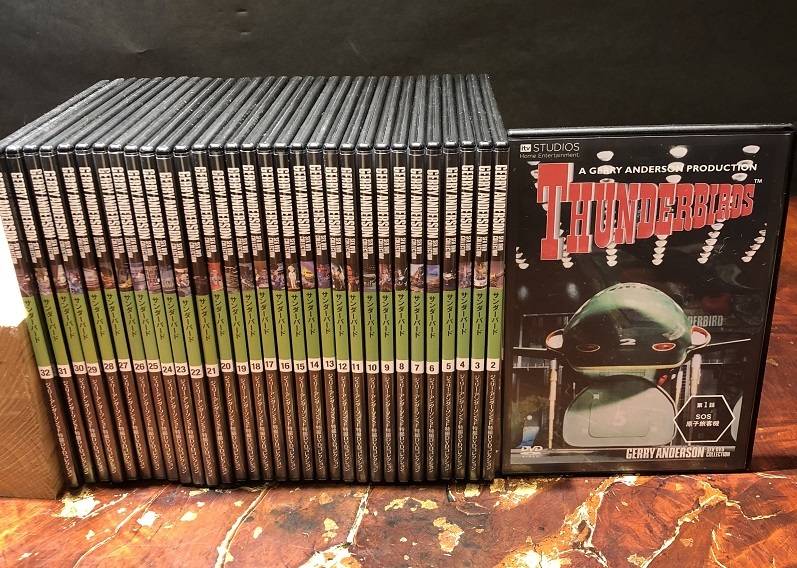 DVD【サンダーバード】全32巻セット t*3様 サンダーバードDVD 全32巻 t