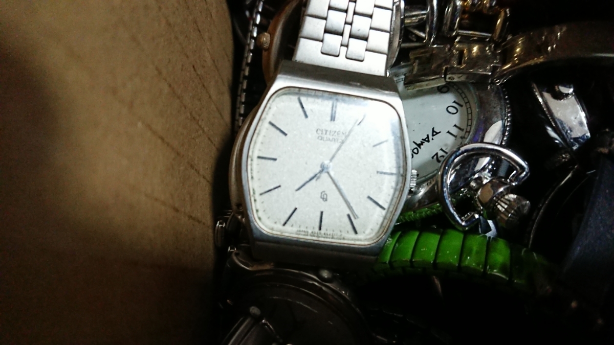 ジャンク】腕時計等 約200本 まとめて 大量 SEIKO/CITIZEN/CASIO/TIMEX