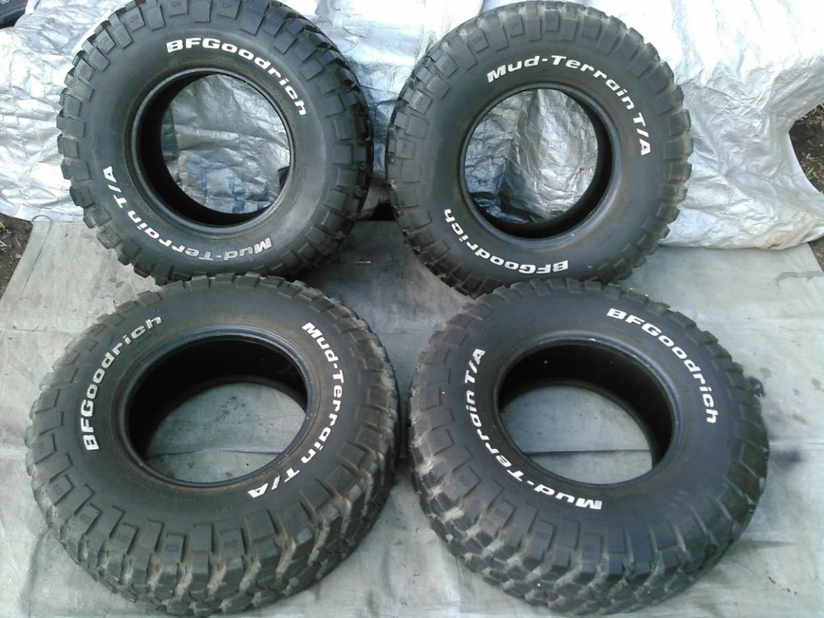 最新作 取来人のみ発送不可 BFGoodrich305/70R16 Mud-Terrain マッドテレーン T/A KM2 LT305/70R16 グッドリッチ １本の価格(16インチ)｜売買されたオークション情報、yahooの商品情報をアーカイブ公開 - オークファ 16インチ