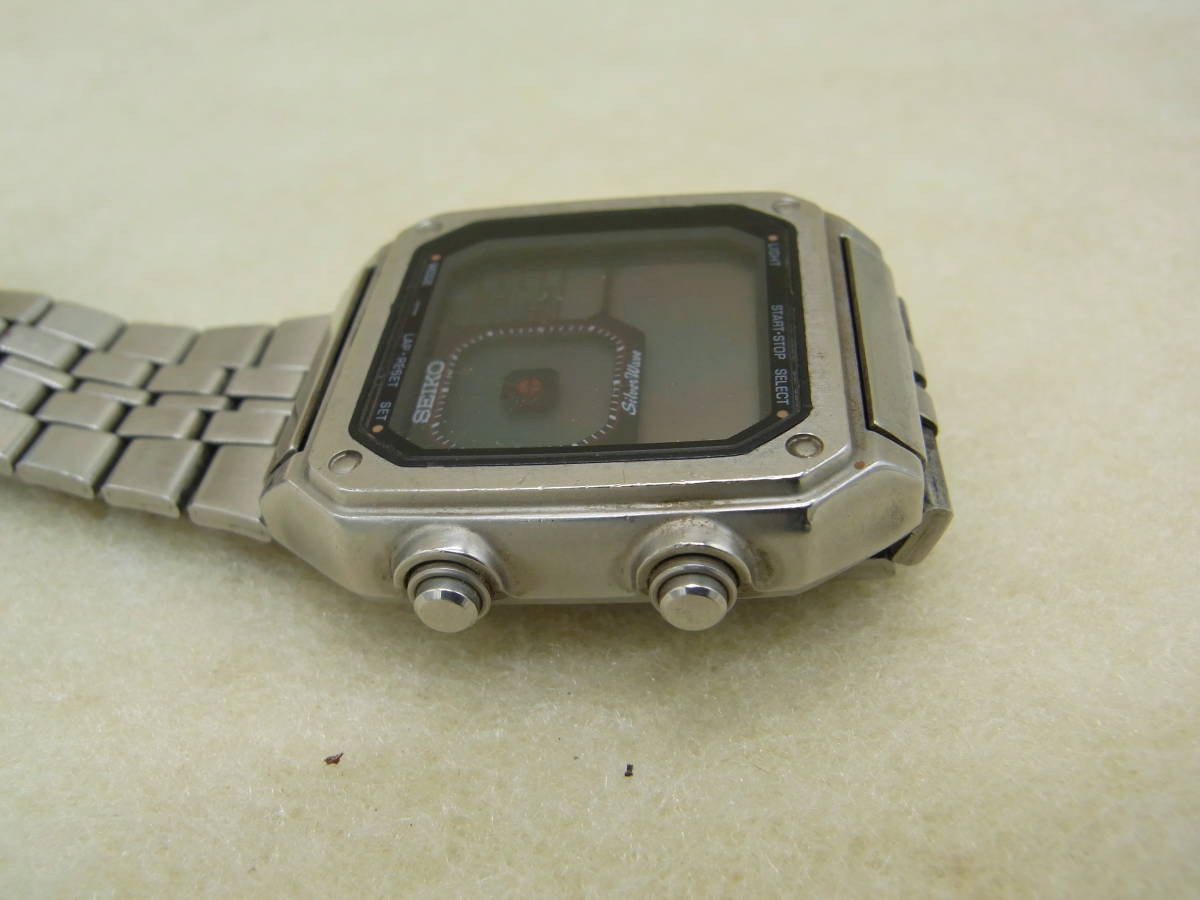 ♪♪SEIKO/セイコー デジボーグ G757-5010 ベルト付き ジャンク