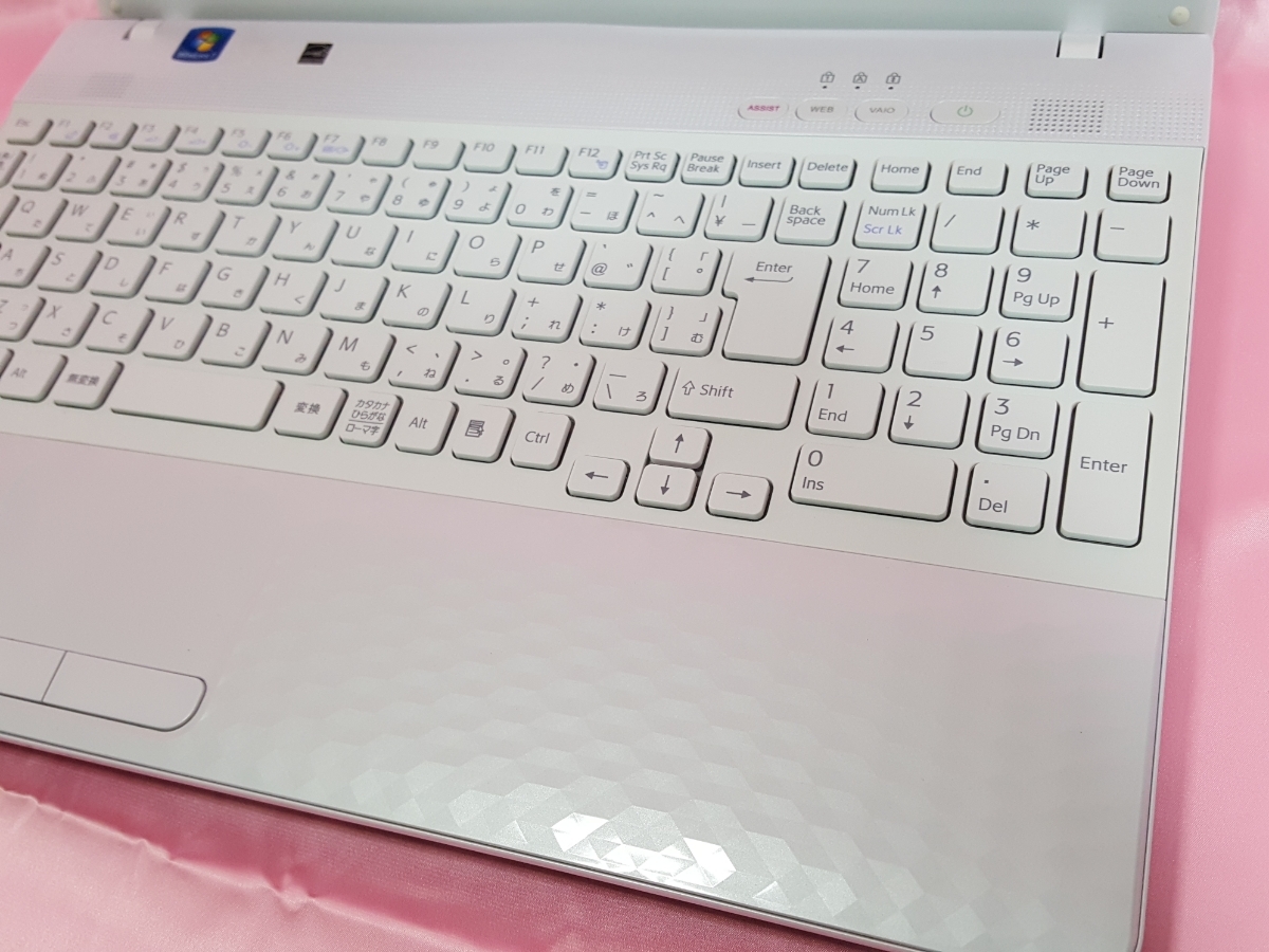 SONY Vaio ダイヤカット柄ピンク ノートパソコン HDD750GB SONY Vaio