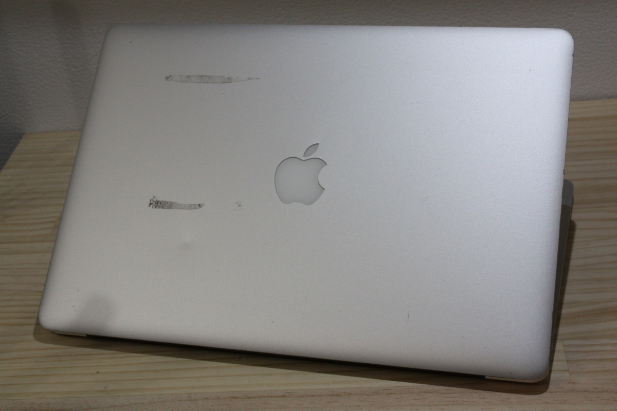 P4791. Apple / MacBook Pro / A1398 / Core i7_2.00GHz / 8GBメモリ / HDDなし / 簡易起動確認済