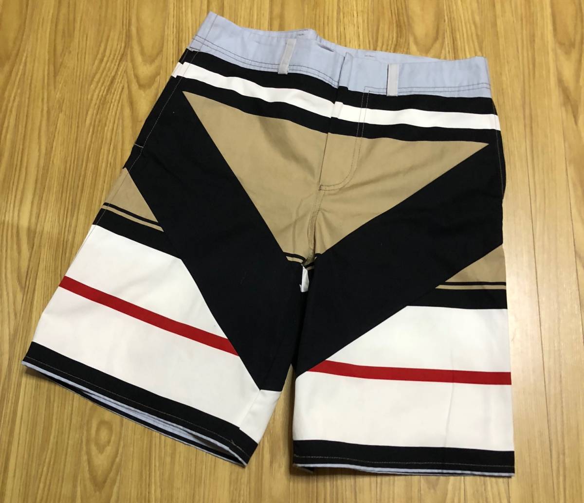 セール，最新作 名作 国内正規 GIVENCHY 14SS マルチカラー ショーツ ショートパンツ RICCARDO TISCI ジバンシィ 48(男性用)｜売買されたオークション情報、yahooの商品情報をアーカイブ公開 - オークファン 男性用