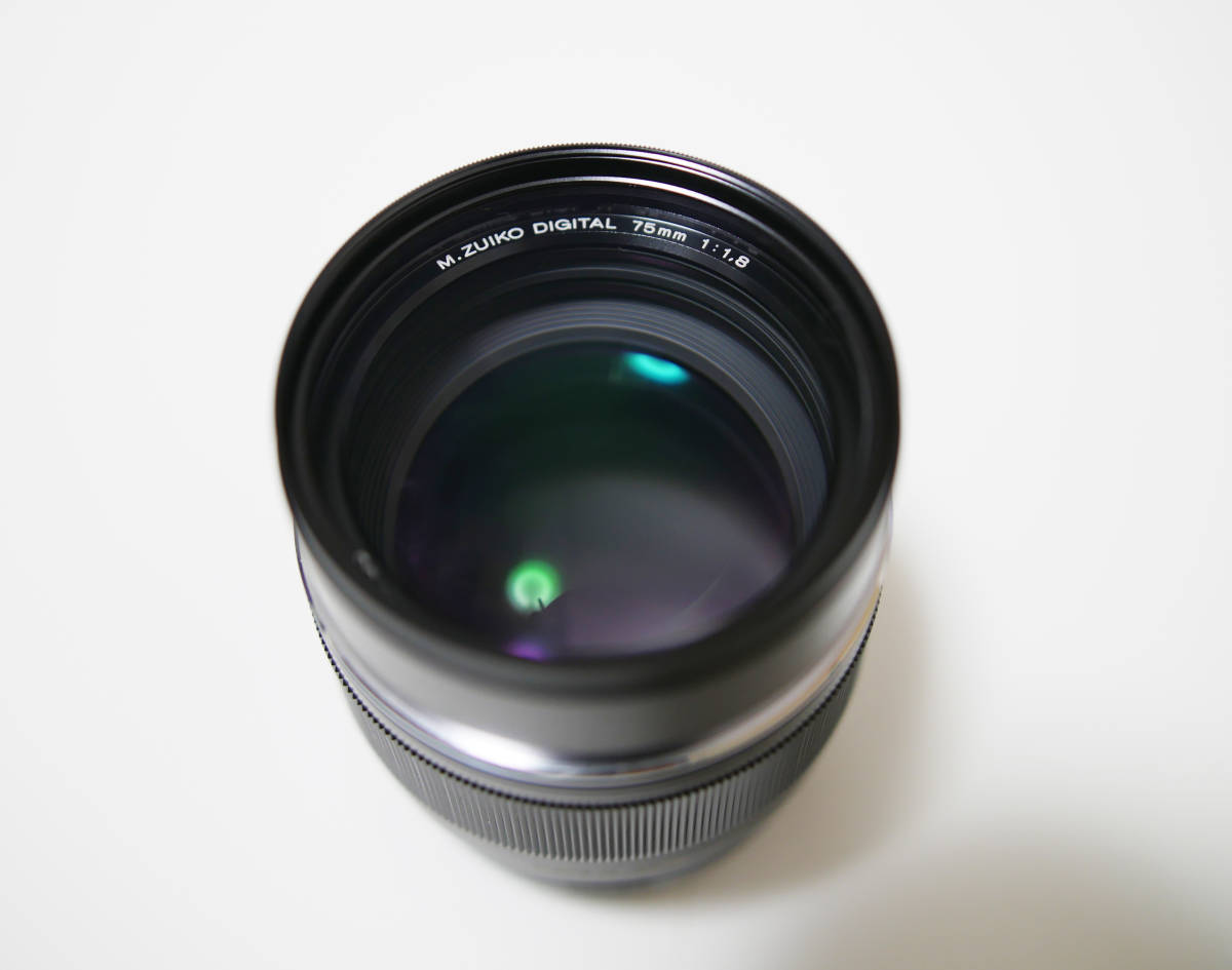 OLYMPUS M.ZUIKO DIGITAL ED 75mm F1.8 マイクロフォーサーズ
