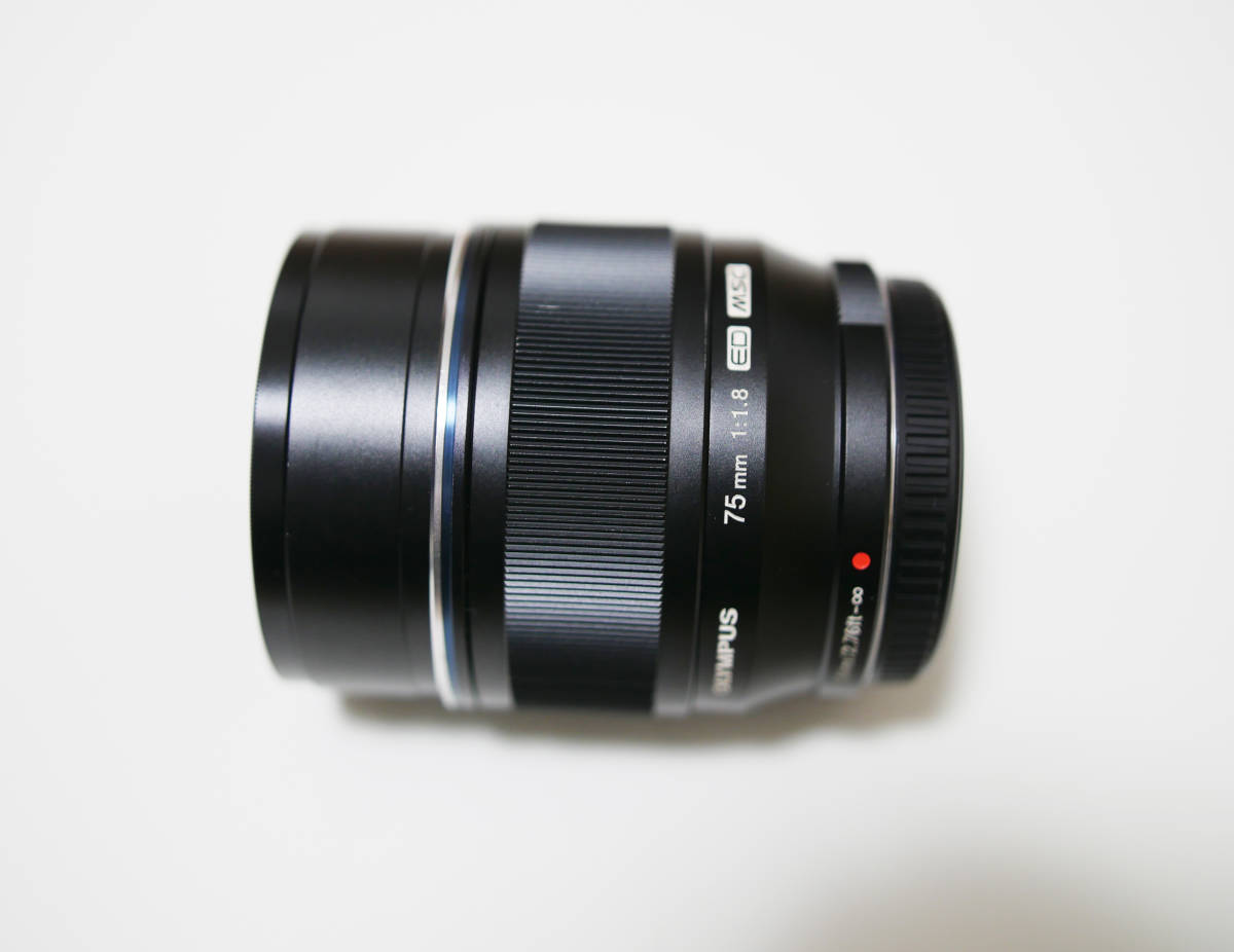 OLYMPUS M.ZUIKO DIGITAL ED 75mm F1.8 マイクロフォーサーズ