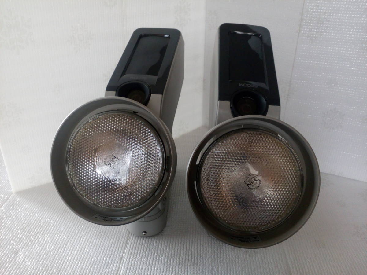 ★セコム　センサーライトカメラ　LC-R0050　２台　ジャンク品★