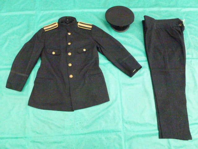 昔の警察官制服　上下揃　制帽　肩章付　昭和十年製　美品　自衛隊　軍隊　