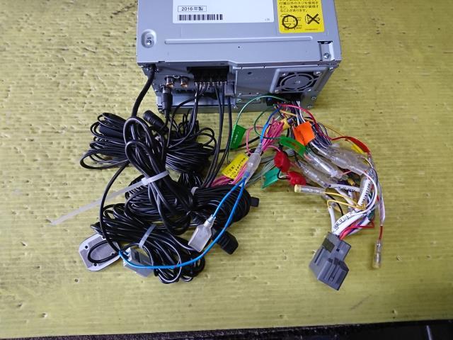 ケンウッド 彩速ナビ MDV-D503 完動品 地図データ2015年 フルセグ