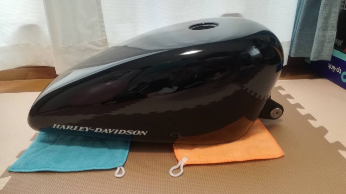 スポーツスター タンク（キャブ車用） ～03年 スポーツスター用タンク