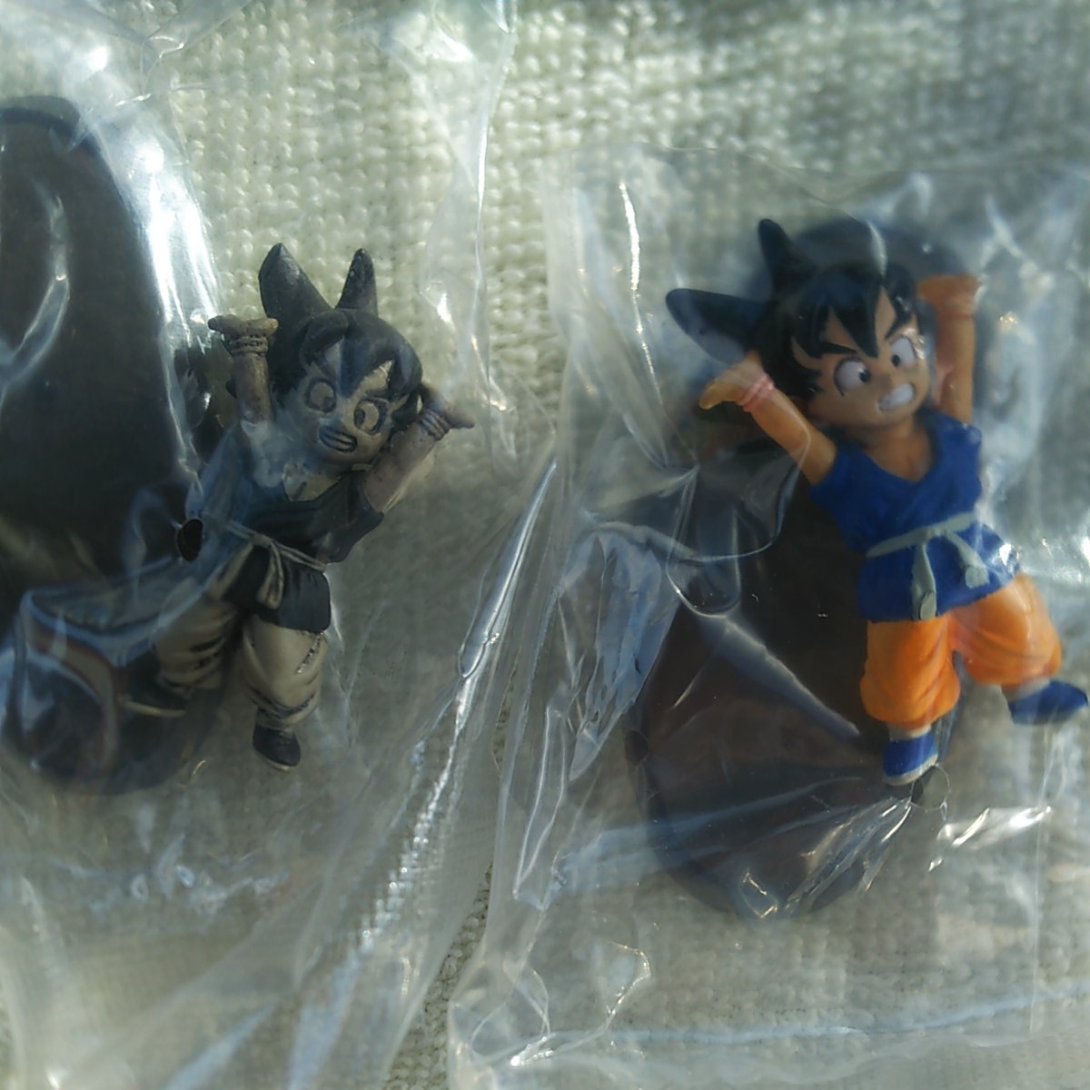 超造形魂 ドラゴンボールgt Part2 孫悟空 元気玉 ２種 カラー モノトーン 孫悟空 売買されたオークション情報 Yahooの商品情報をアーカイブ公開 オークファン Aucfan Com