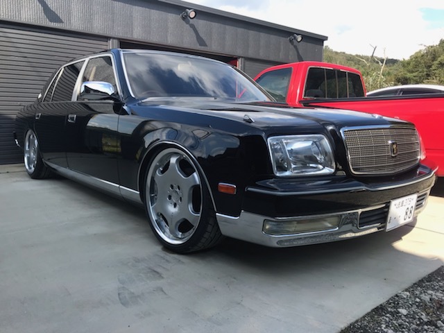 センチュリー　GZG50　セダン　VIP　車高調　キャンバー　アーム　カールソン　アルミ　後期仕様　２０インチ　革シート　ブラック　黒