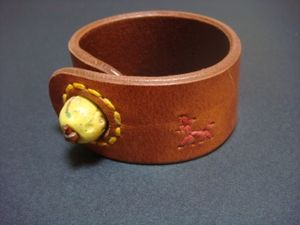 henry cuirのYahoo!オークション(旧ヤフオク!)の相場・価格を見る