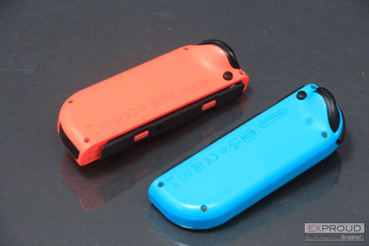 良品☆Nintendo Switch（ニンテンドースイッチ）コントローラー Joy