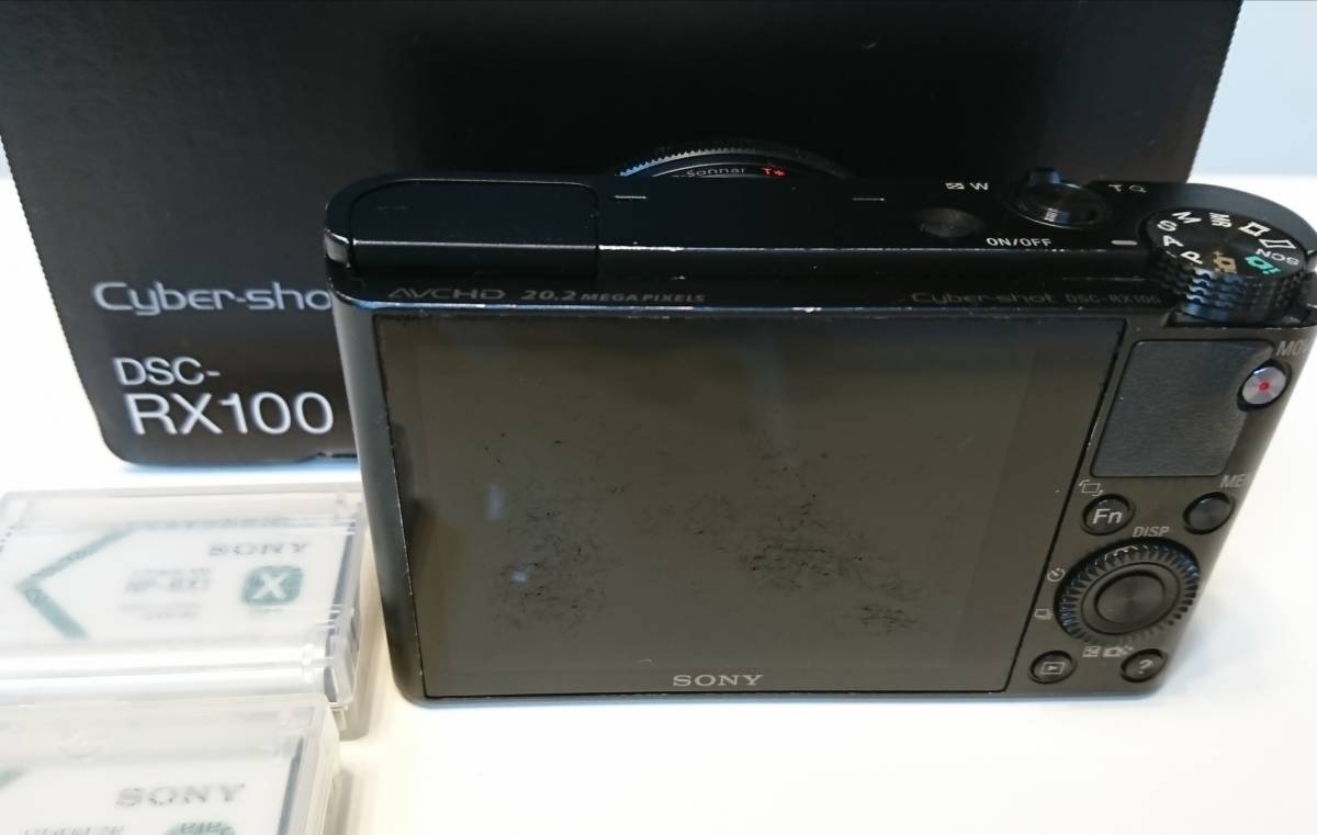 SONY DSC-RX100(初代) 【純正バッテリー＋2個】 デジタルカメラ 【公式
