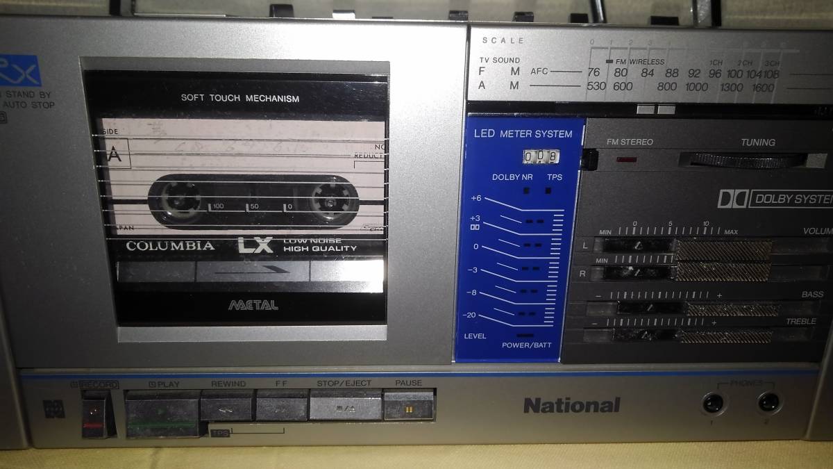 昭和レトロ　ナショナル　レコードプレーヤー　SF–448 レッド　ステレオ ステレオ//年代物//ナショナル 昭和レトロ ナショナル レコード