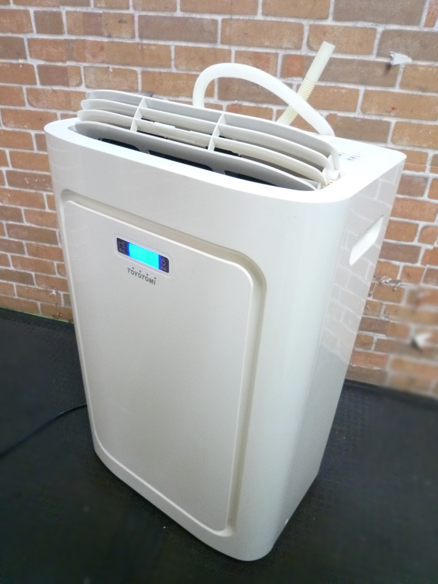 ○ TOYOTOMI 冷暖兼用冷風除湿機 オールシーズンおまかせ! 着脱式