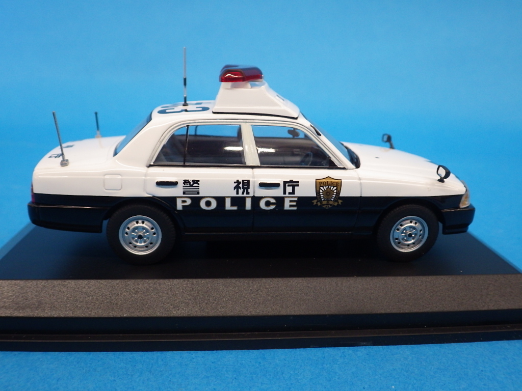クルー 日産 警視庁所轄署警ら車両 完成品 株式会社 ヒコセブン 【Ｎｏ16】宮沢模型　1/43　ＲＡＩ’Ｓ　日産　クルー　警視庁所轄署地域警ら車両(丸３）
