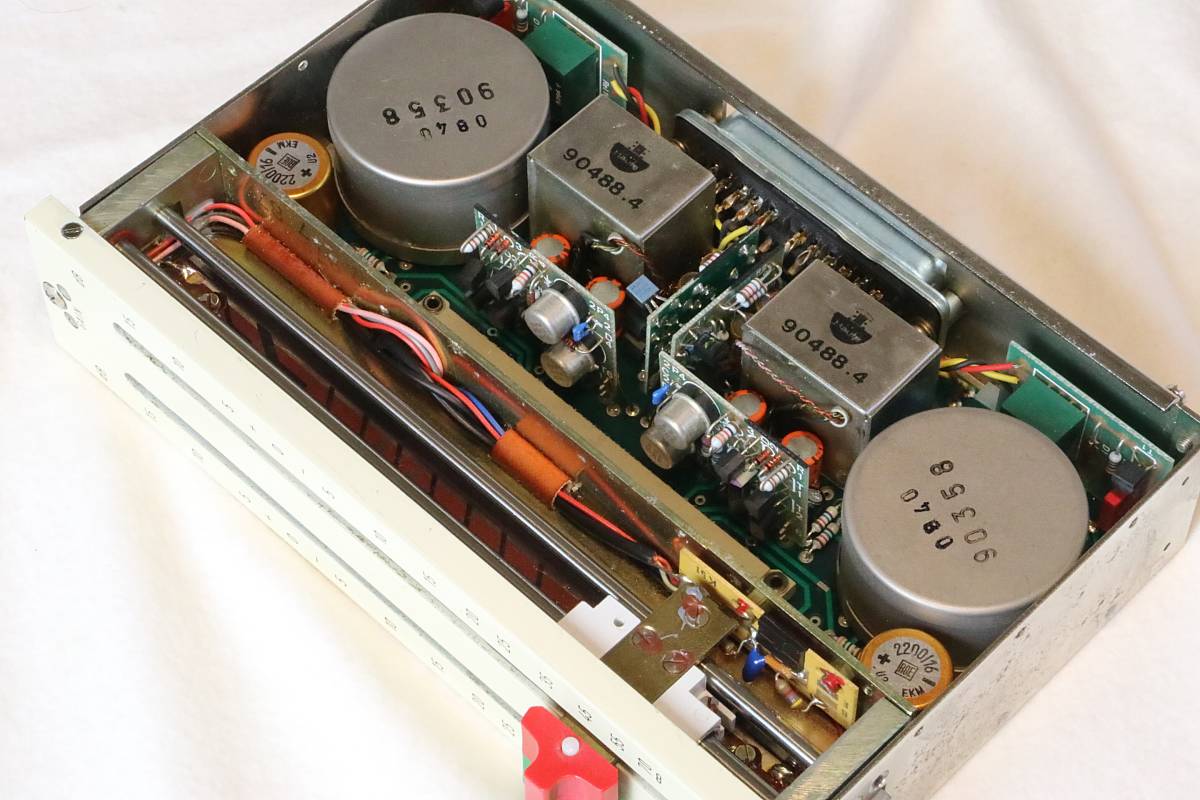 Neumann W444STA アクティブフェーダー 電源付ウッドケース プリアンプ