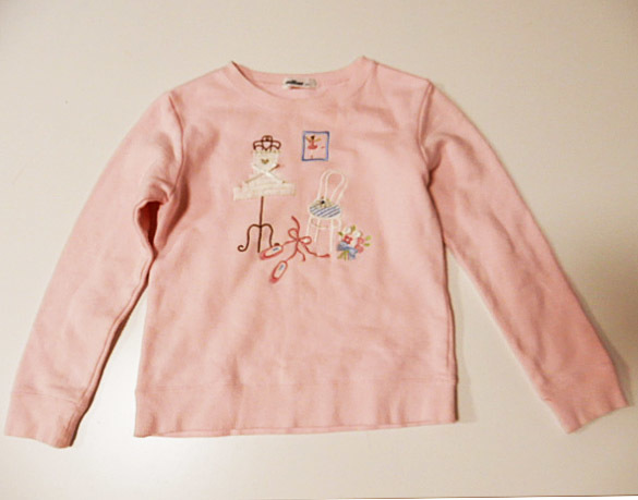 定番人気，新品 ファミリア かわいく上品な刺繍 トレーナー 120 女の子 380円 発送(トレーナー)｜売買されたオークション情報、yahooの商品情報をアーカイブ公開 - オークファン 女の子用